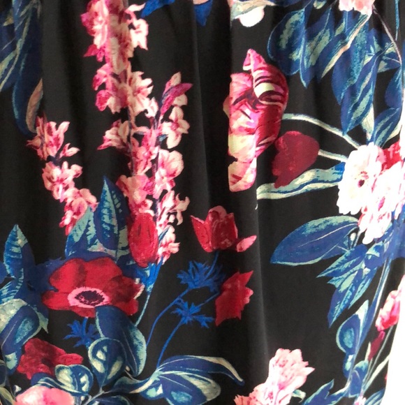 Forever 21 floral maxi dress - Picture 6 of 7